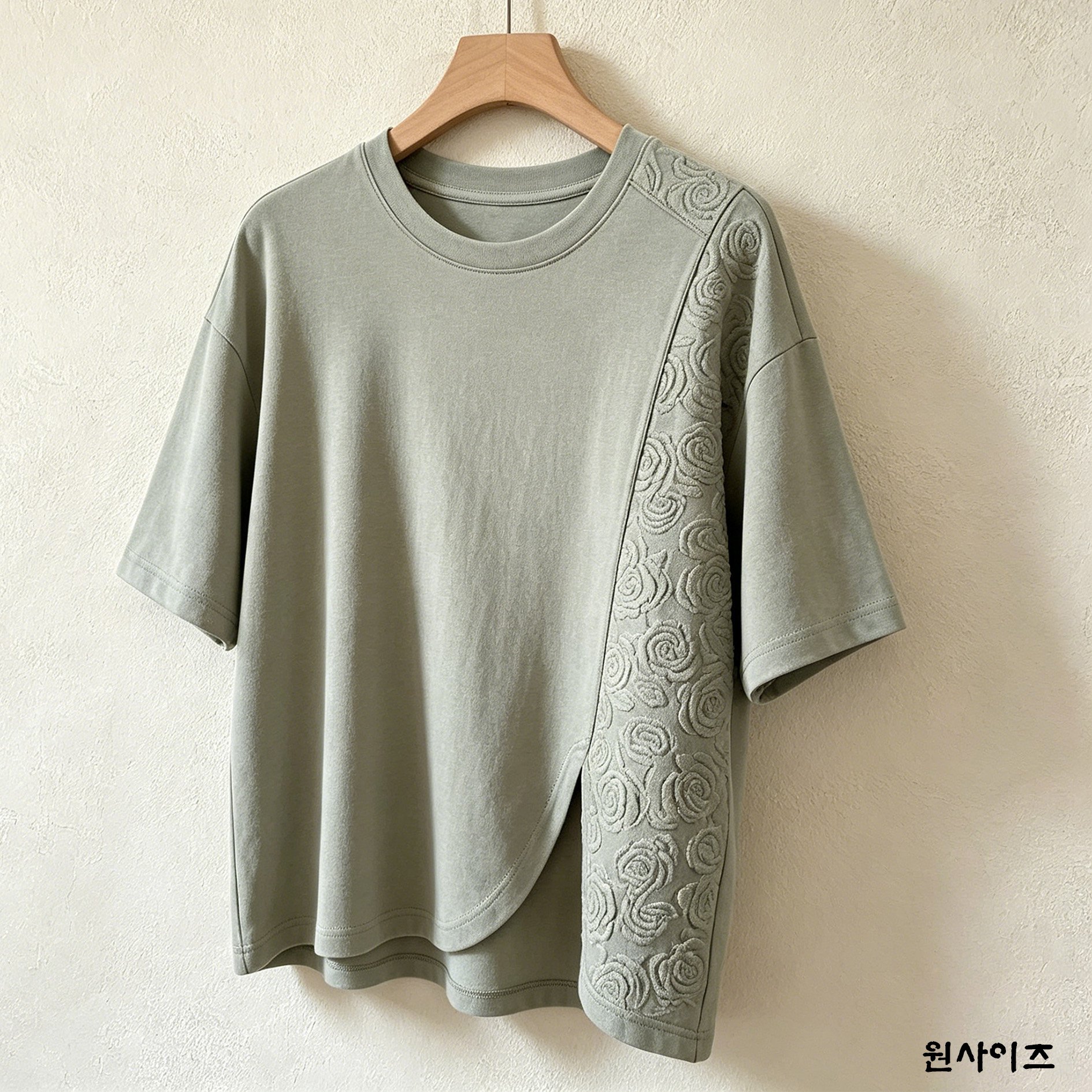 여름철 필수 아이템 반팔 티셔츠