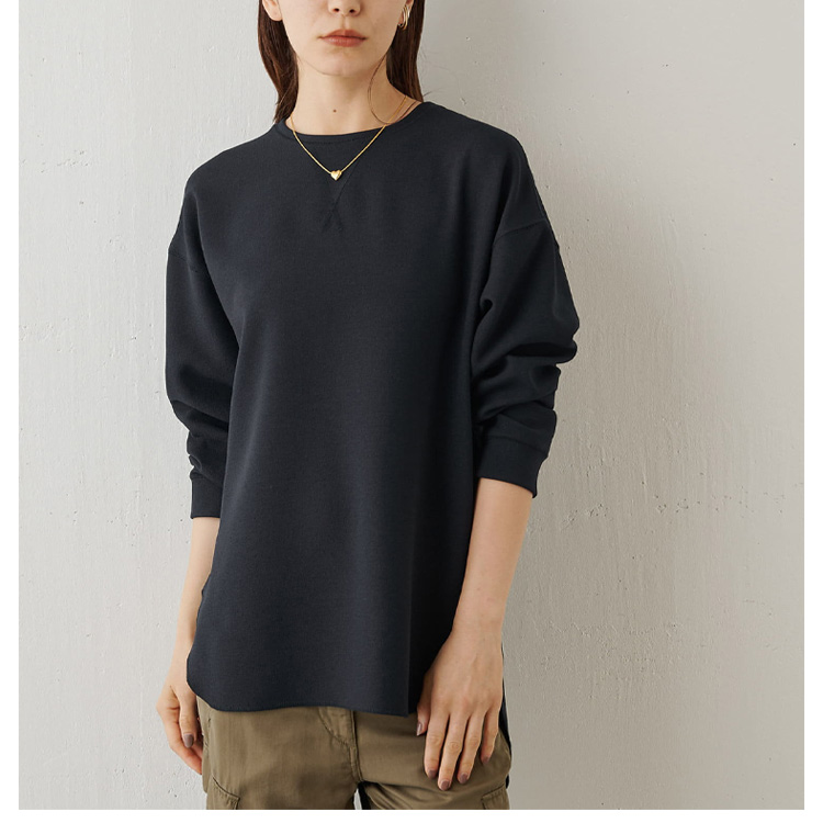 シンプル長袖スウェットのサイズ感比較