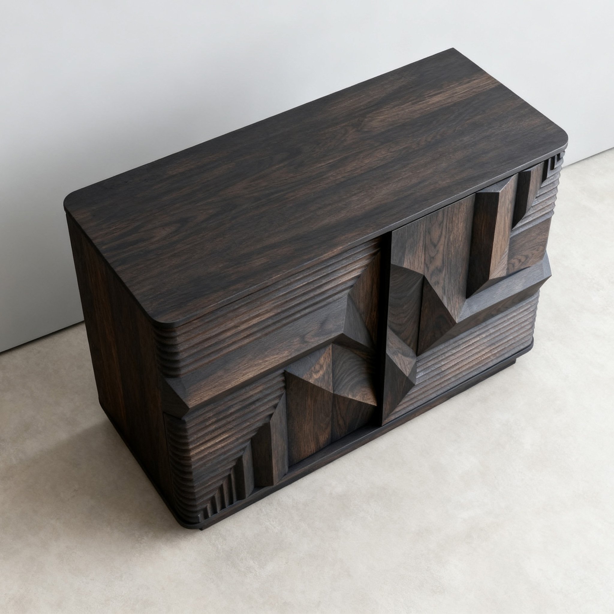 ตู้ไม้สไตล์โมเดิร์นพร้อมลายแกะสลัก