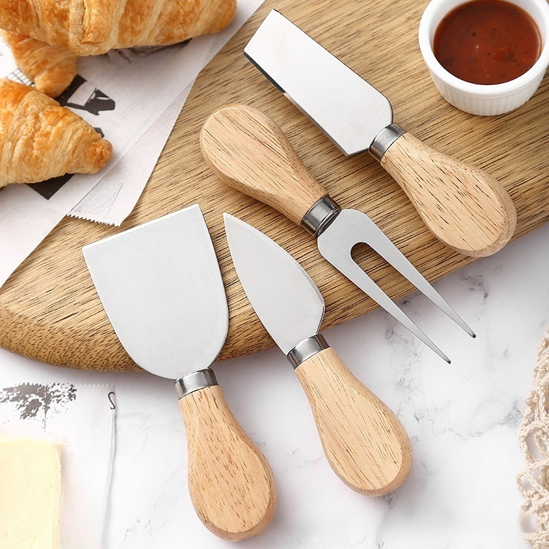 木製ハンドルのバターナイフセット