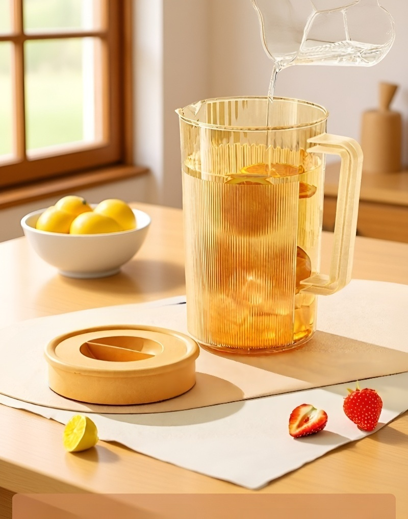 Side view of 2 liter cold water jug with ergonomic handle