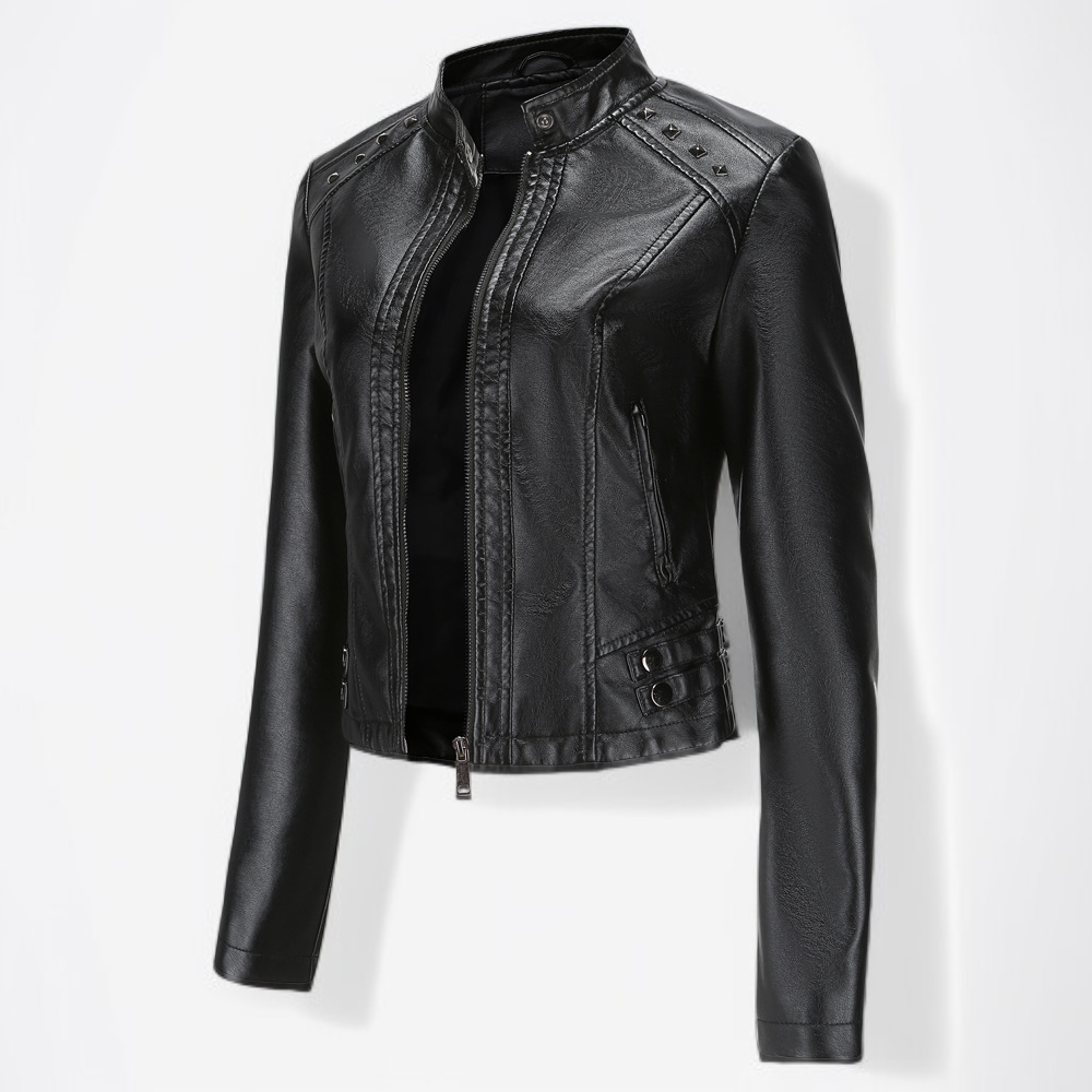 おしゃれなスタッズ付き春秋レザージャケット