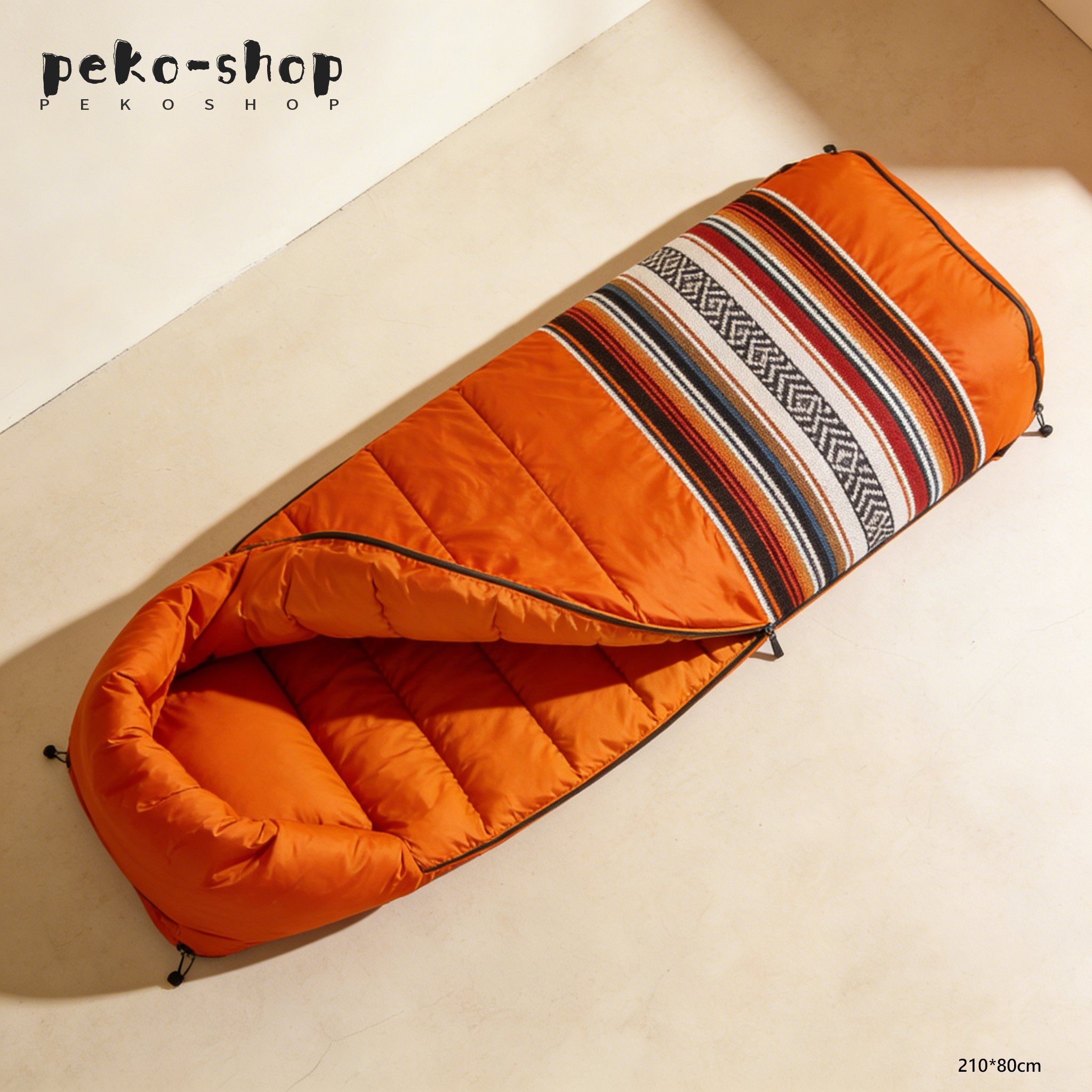 Detalle de la cremallera de la bolsa de dormir