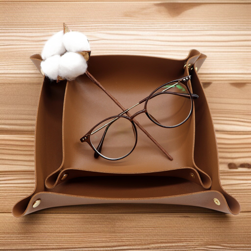 レザー製デスクトップ収納トレイ