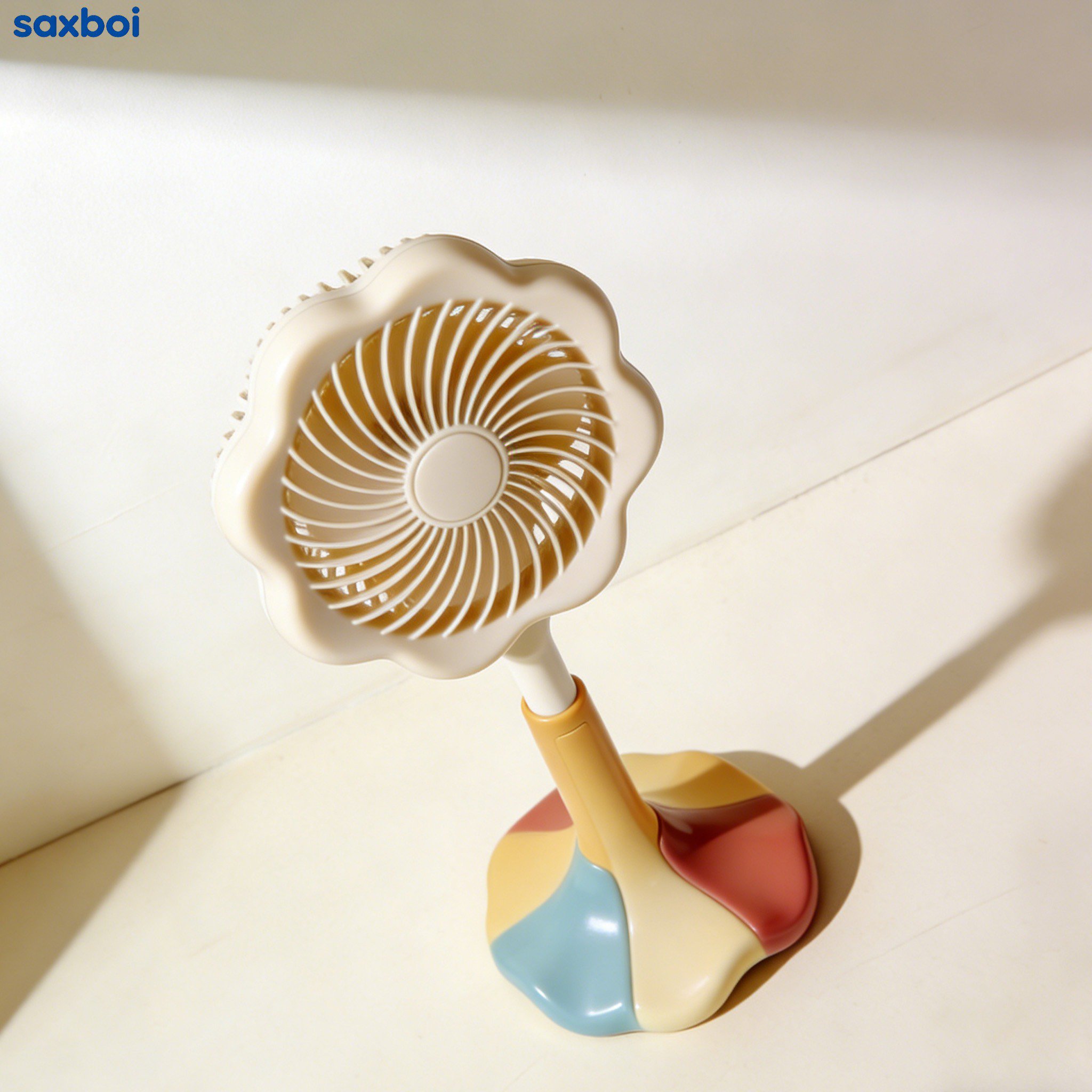 カラーブロックの花びら型手持ちミニ扇風機（3個）