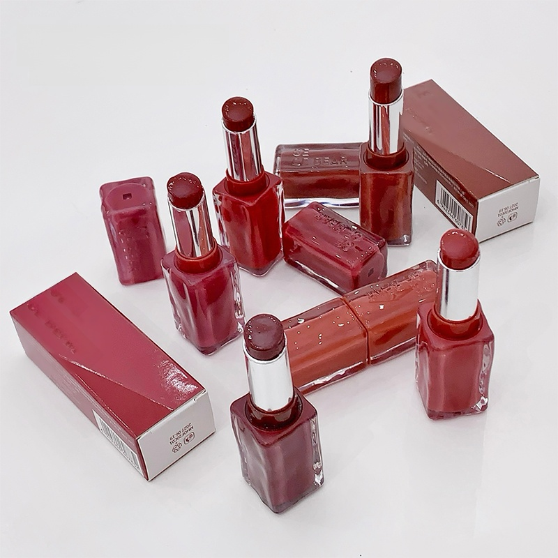 Lápiz labial lindo transparente de alto brillo