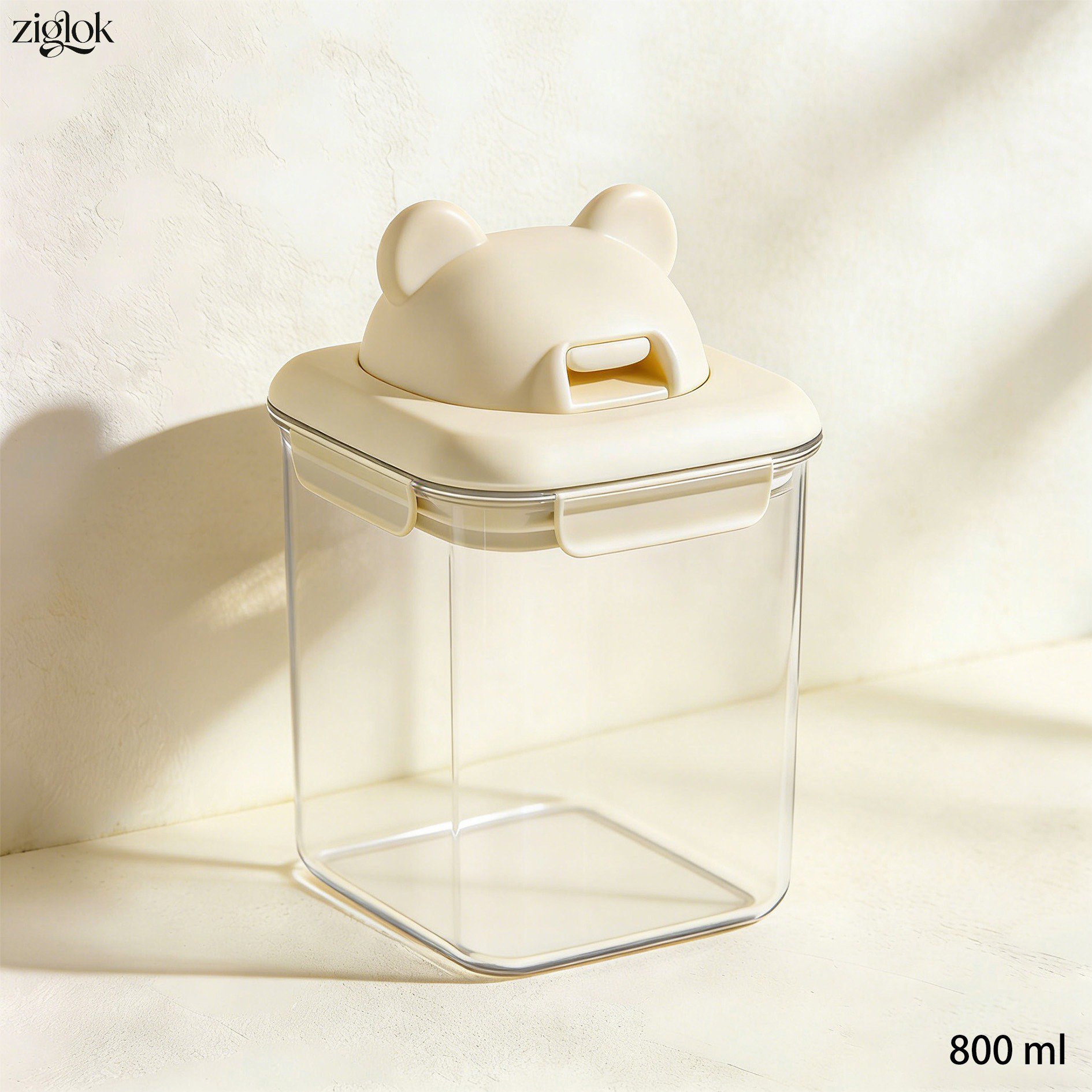 투명 용기에 담긴 다양한 곡물과 시리얼