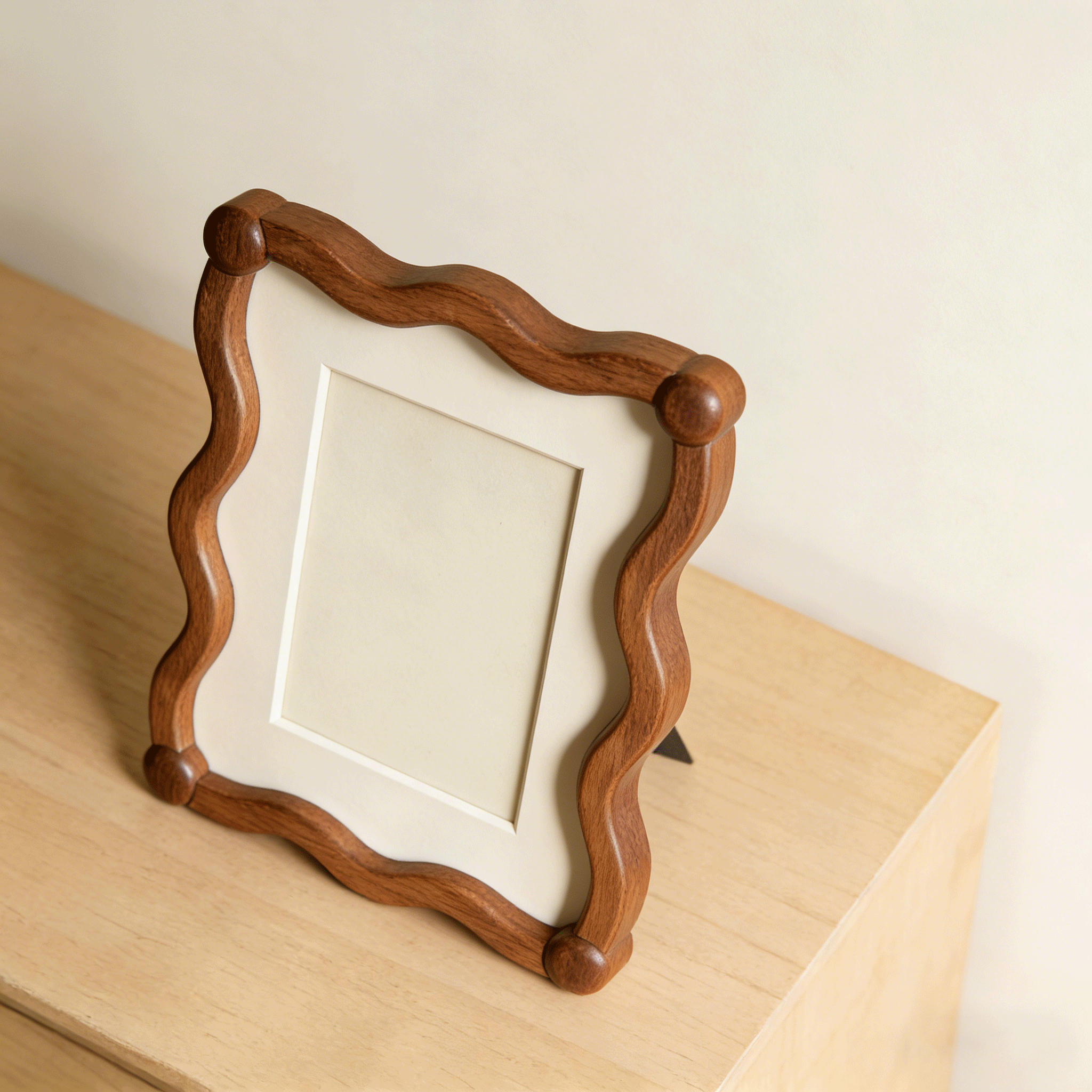 Juego de 5 marcos de fotos de madera en diferentes tamaños