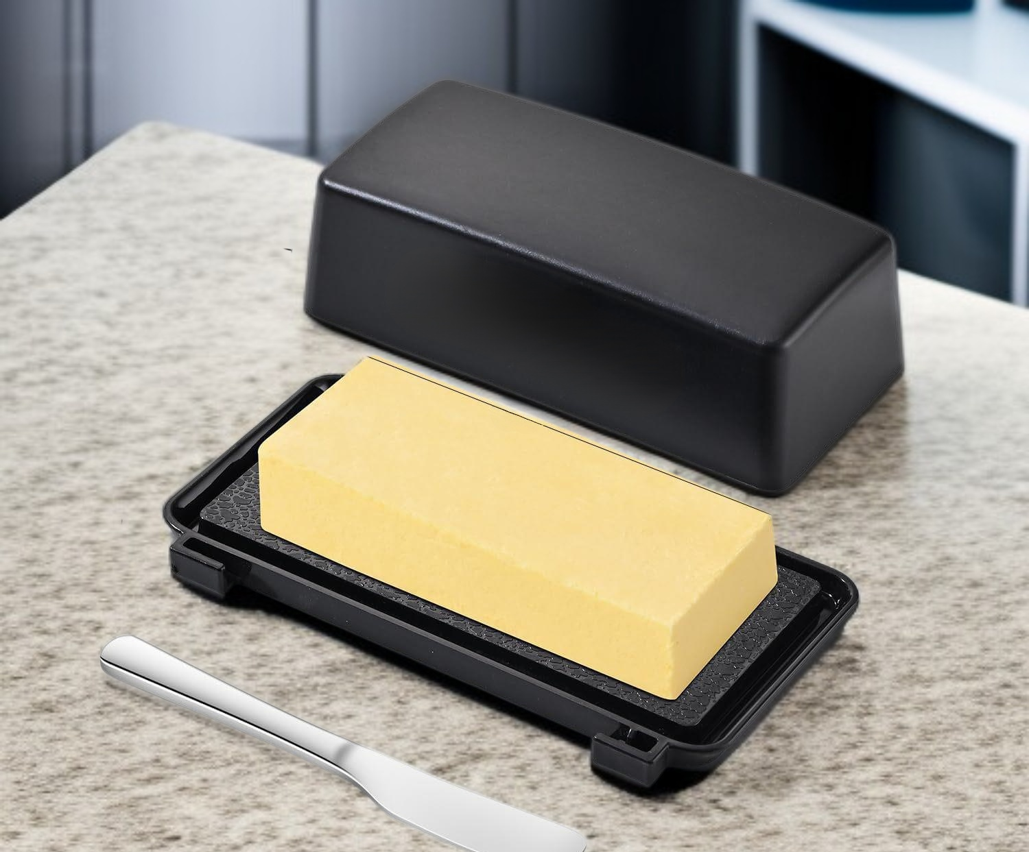 깔끔하게 버터를 보관하는 플라스틱 용기