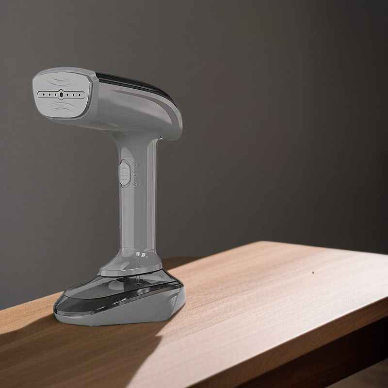 Portable Steam Iron delivering 25-minute continuous steam