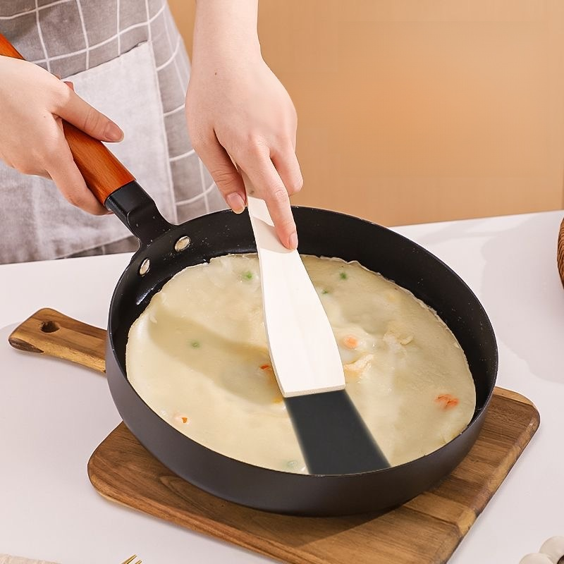 0塗層氮化高精度精鐵平底鍋