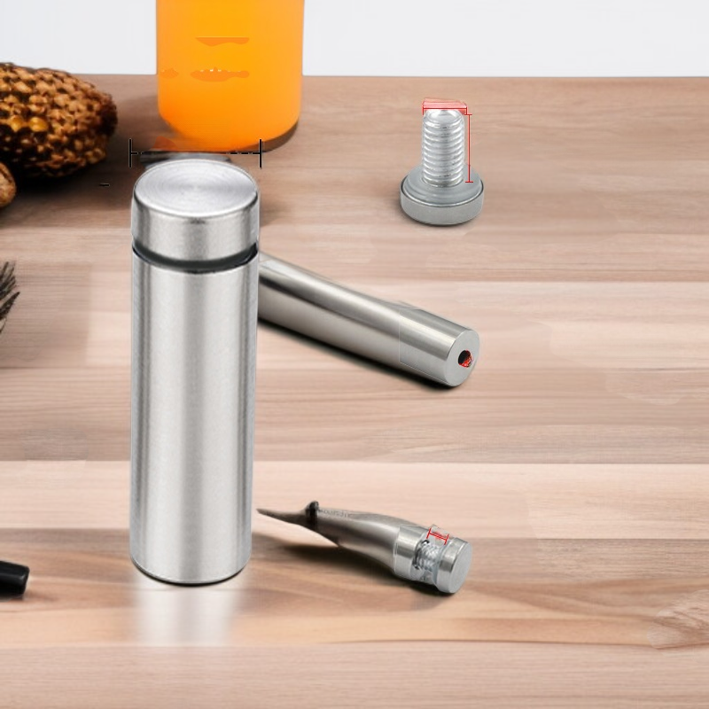 Detalle del tapón de rosca en botella