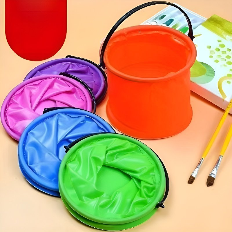 Portable collapsible bucket