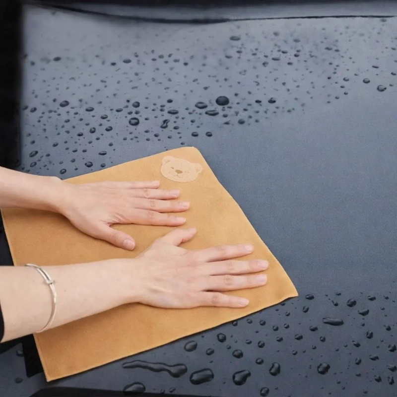 Daim-like Surface Cleaning Cloths