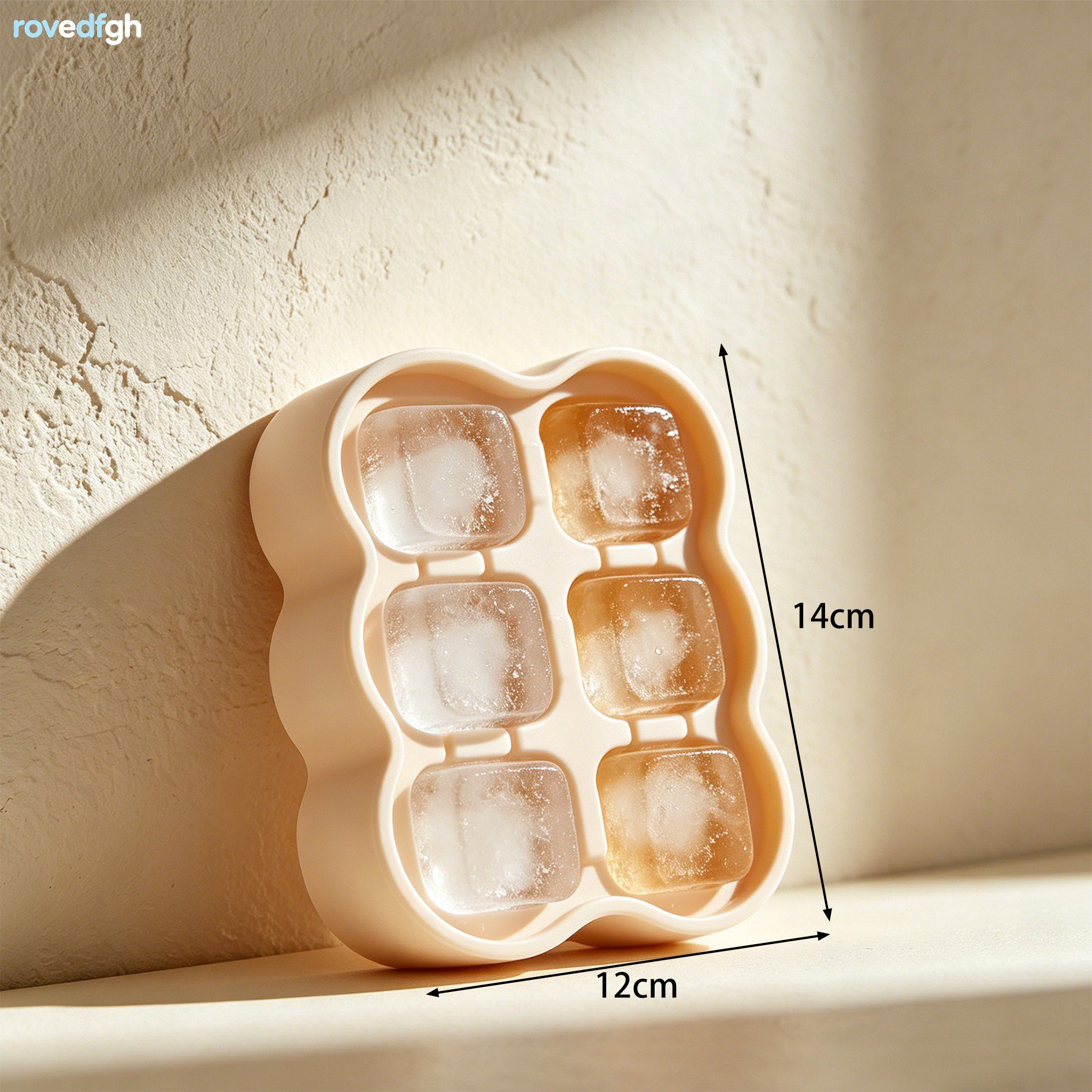 다양한 음료에 어울리는 얼음틀