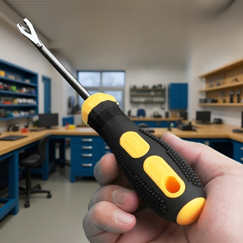 다양한 사이즈 못과 드라이버 구성품 이미지