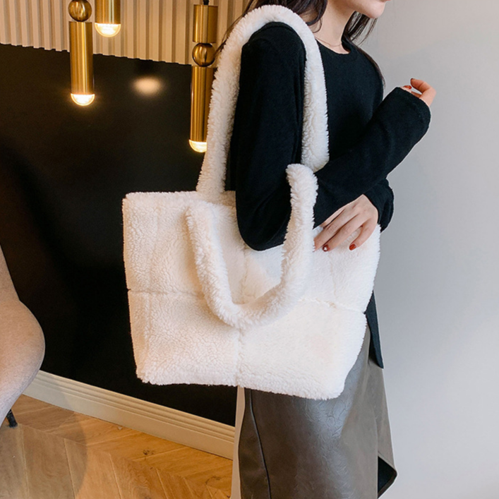 高級感絨毛手提包