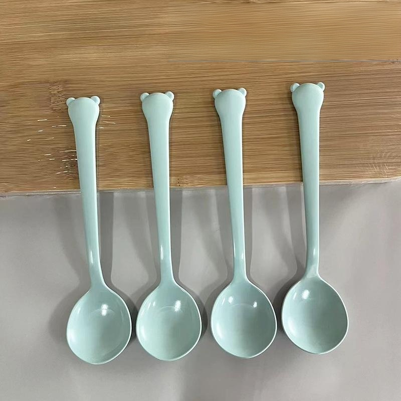 long-handled dessert spoon