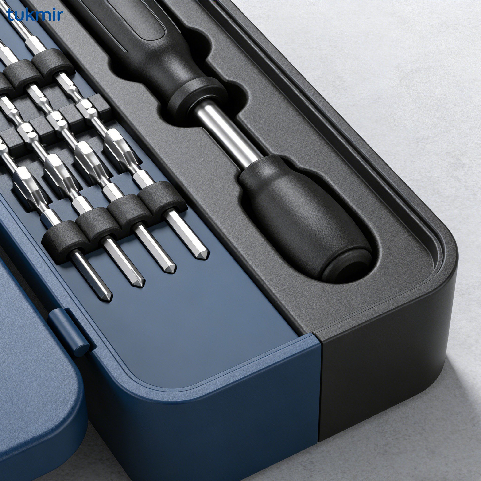 Ergonomic handle screwdriver set
