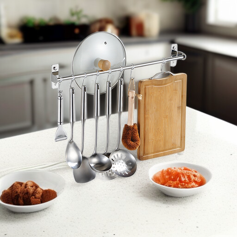 Samoprzylepny organizer kuchenny na ścianę, półka na noże i akcesoria