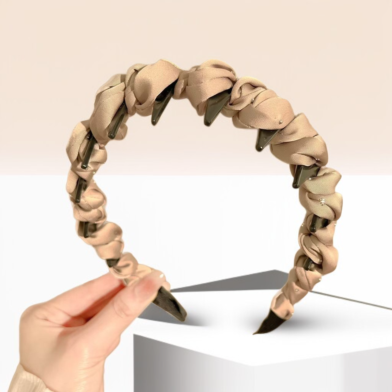 サテンヘアバンド ヘアバンド ふわふわ ハイ 頭蓋骨 トップ パーティー サテン