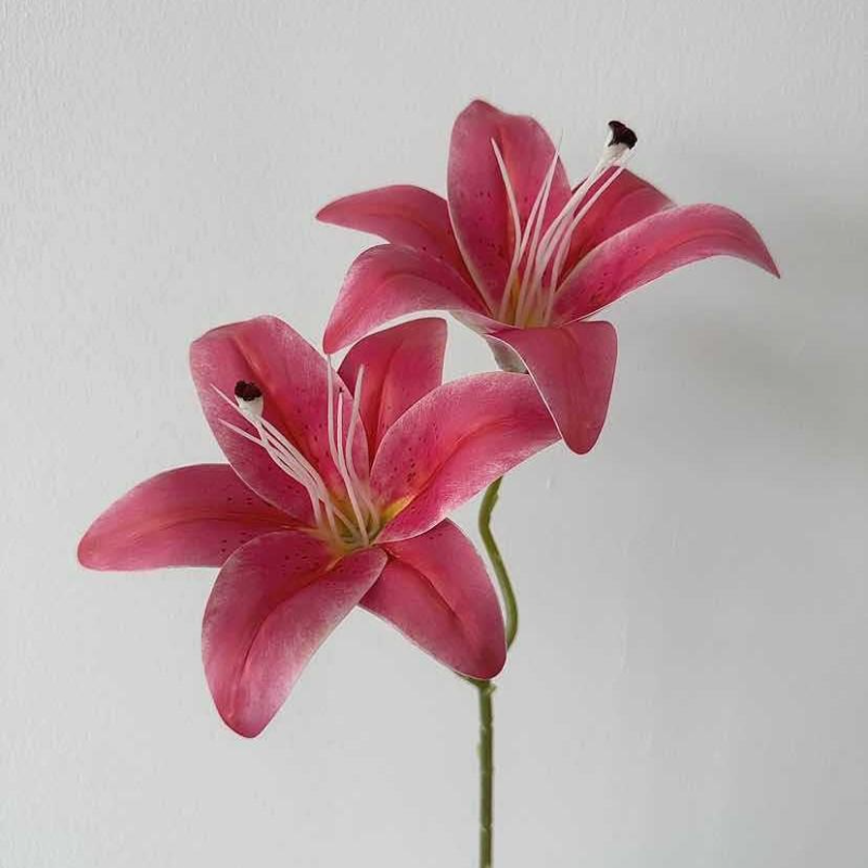 Fleurs artificielles rose rose