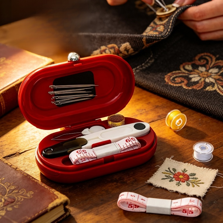 Compact and portable magnetic needle and thread box