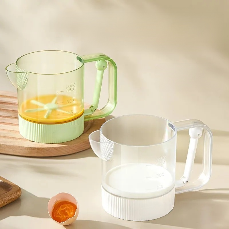 計量カップ、ハンドヘルド泡立て器、ボウル