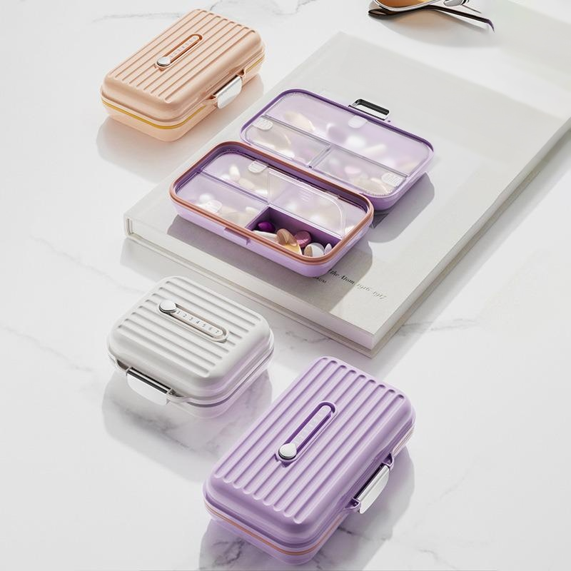 Weekly 7-Day Pill Dispenser, Portable Three-Meals Sealed Travel Pill Box