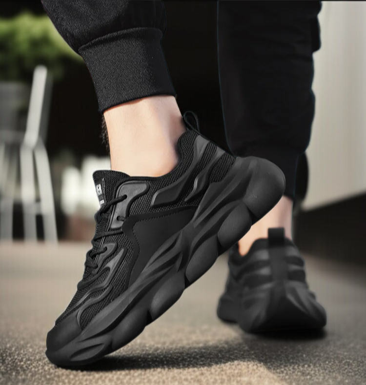 トレンドデザインの厚底メンズスニーカー