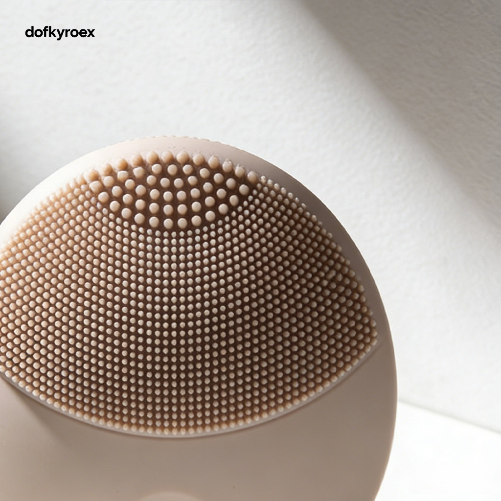 Facial cleansing device