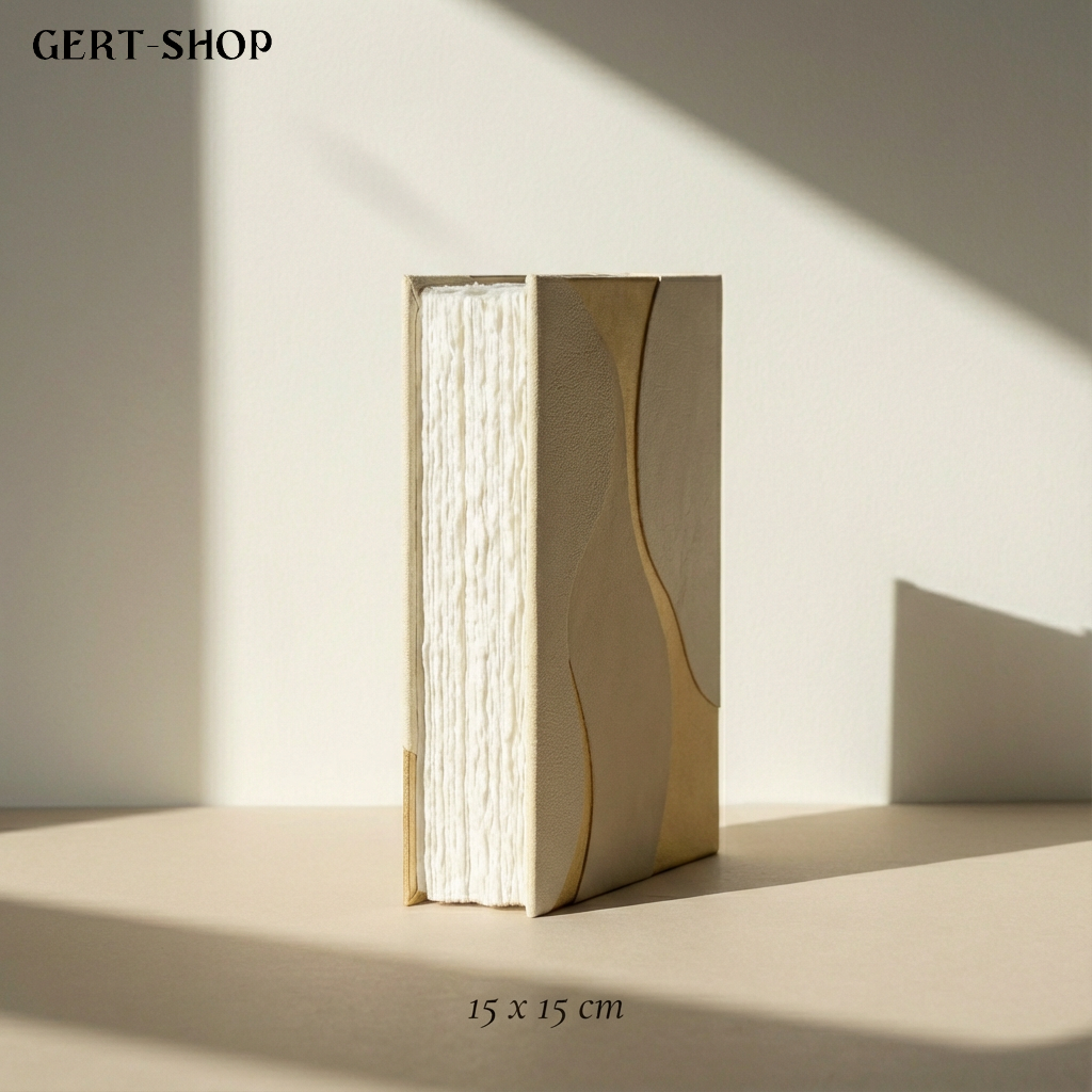 Professionnel utilisant un cahier de réunion lors d'une séance