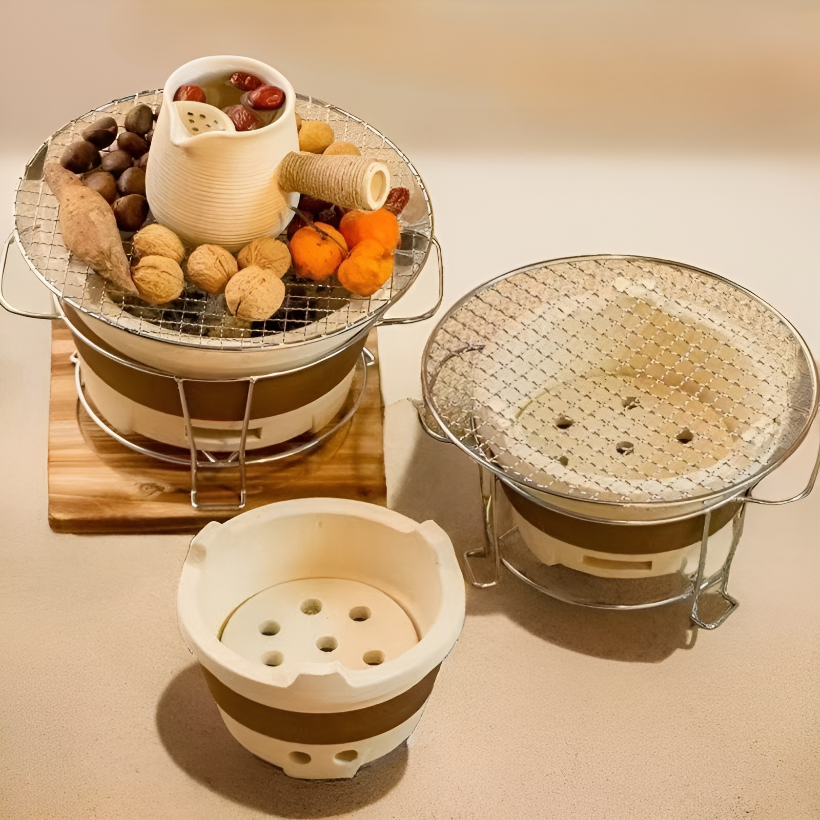 スタンド/グリルなどのオプションアクセサリーもご用意。