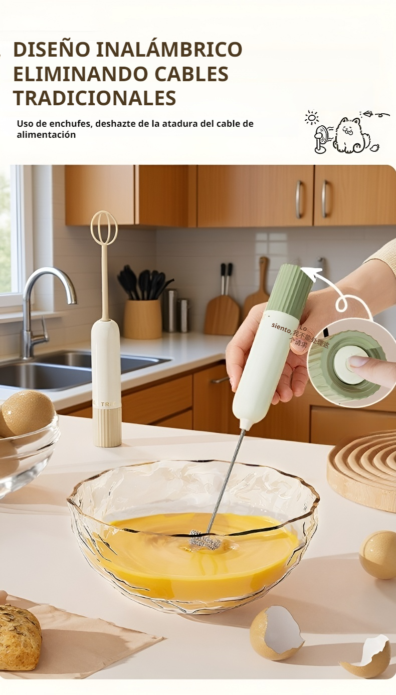 Batidora mezclando ingredientes homogéneamente