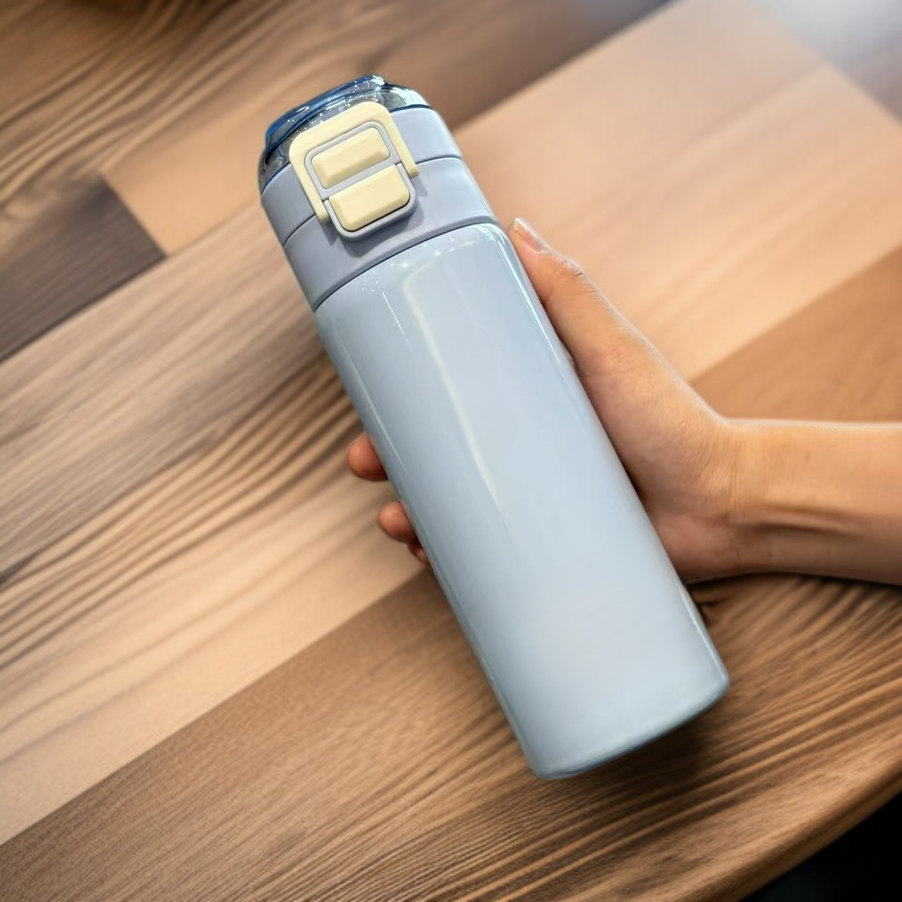 كوب من الفولاذ الساخن