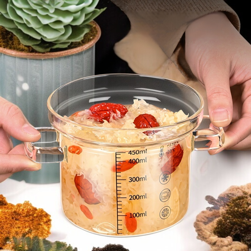 Kleiner Glas-Kochtopf für den Hausgebrauch