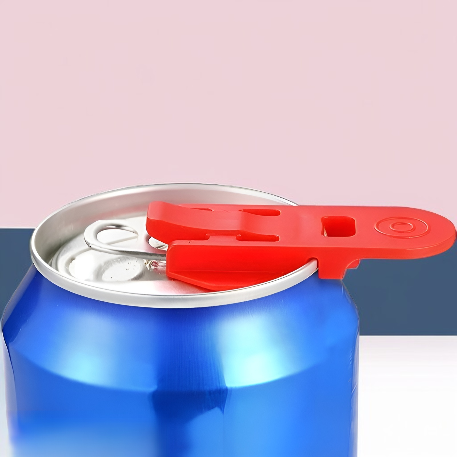 키체인 형태의 휴대용 병따개