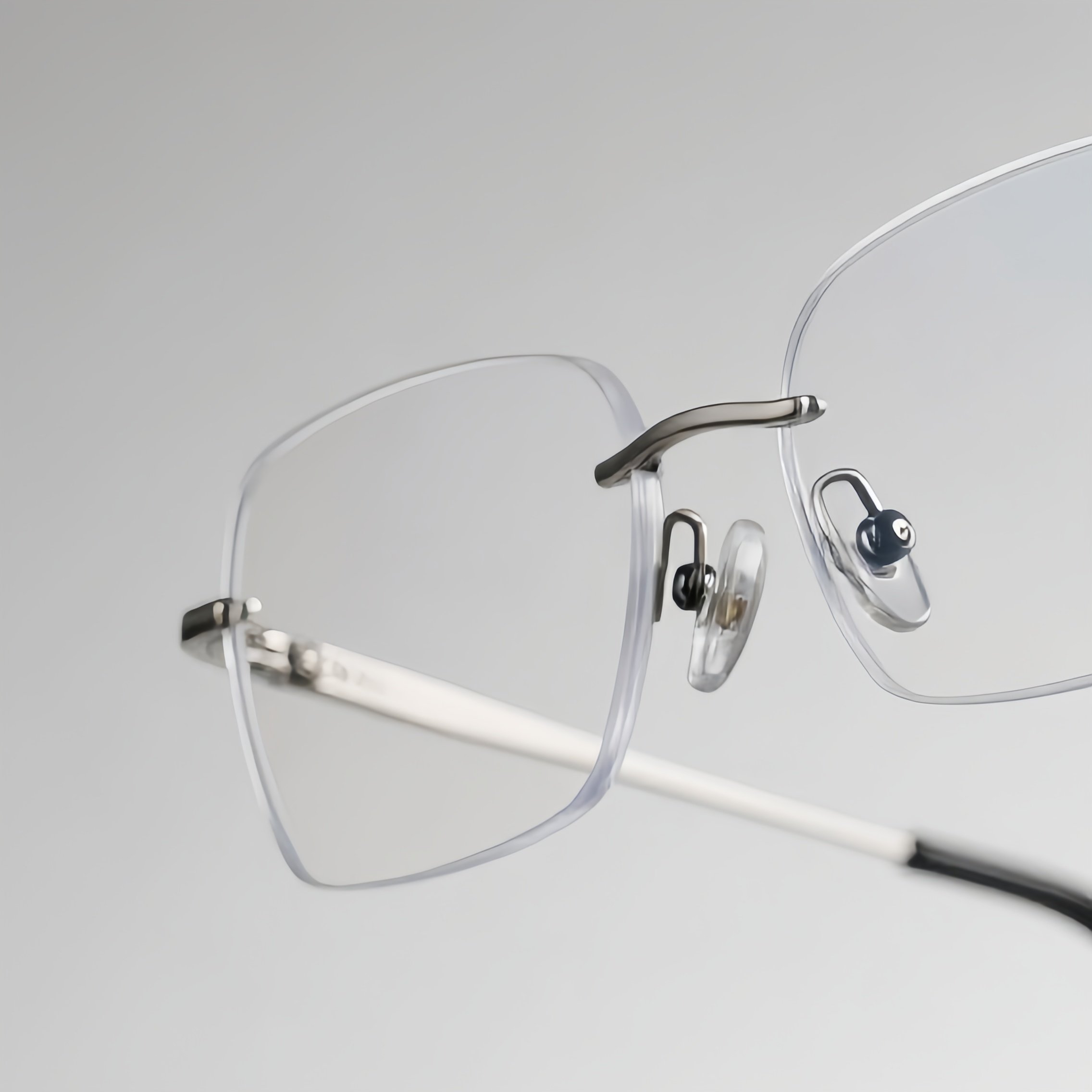  แว่นตาไร้กรอบน้ำหนักเบา