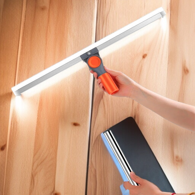 Raclette de sol avec manche long pour le nettoyage