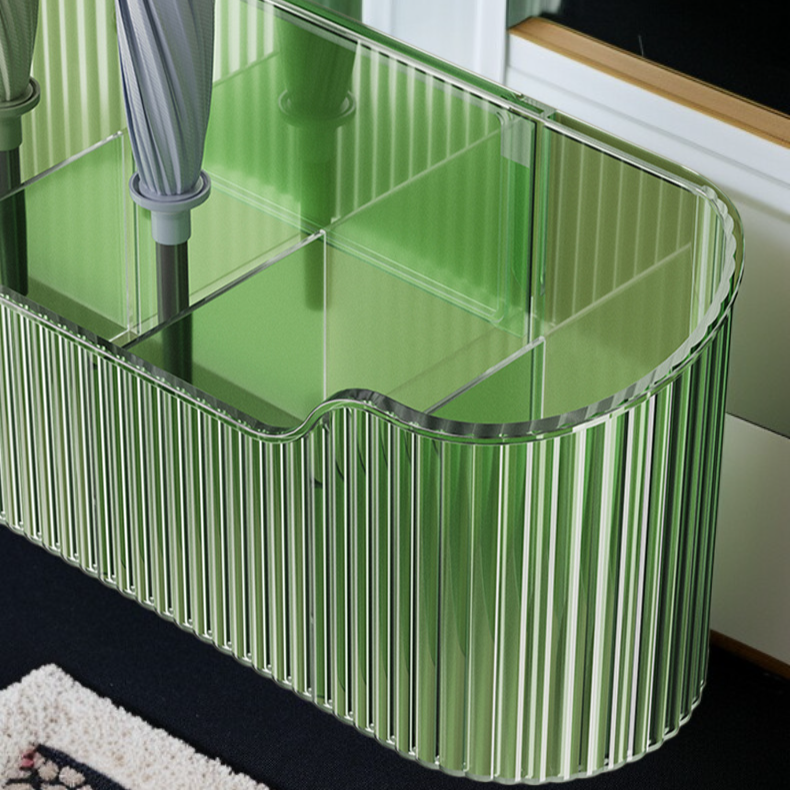 Instalar un estante para guardar paraguas montado en la pared.