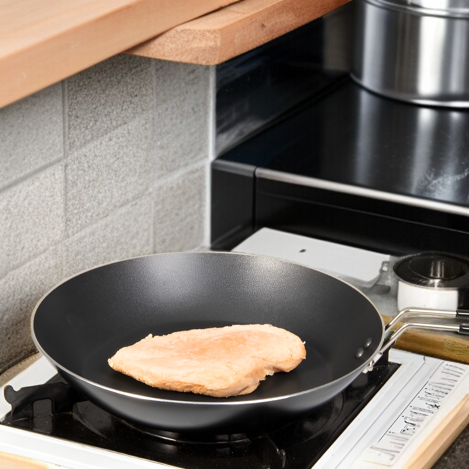 フライパン携帯フライパン 24cm アルミ 軽い 折りたたみ式フライパン アウトドア用軽量化 焦げ付きにくい キャンプに最適収納便利