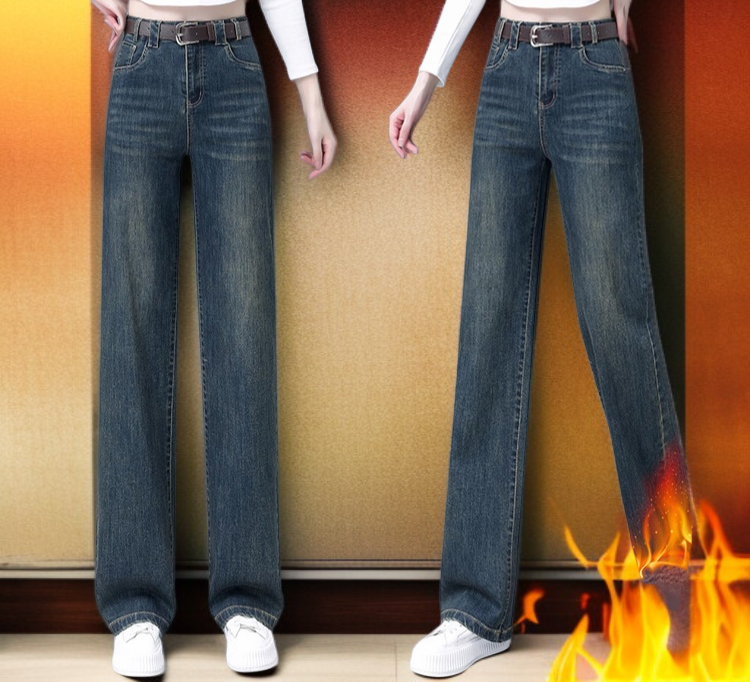 ゆったりストレートシルエットのパンツ着用例