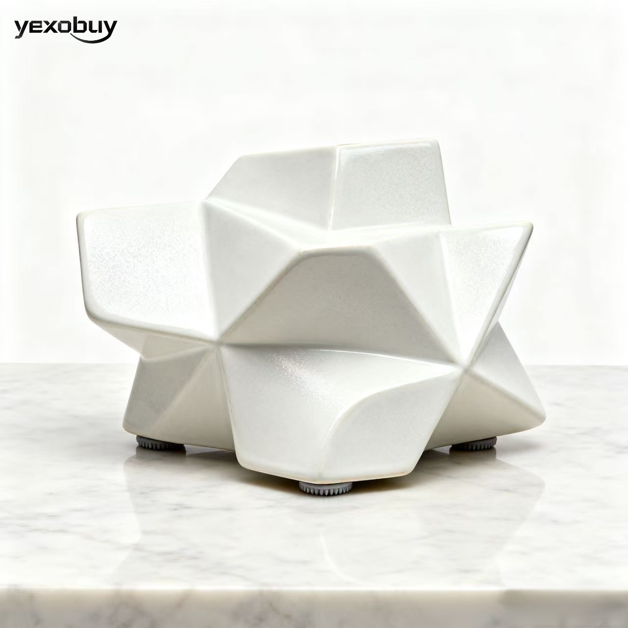 기하학적 세라믹 장식품 (3개)