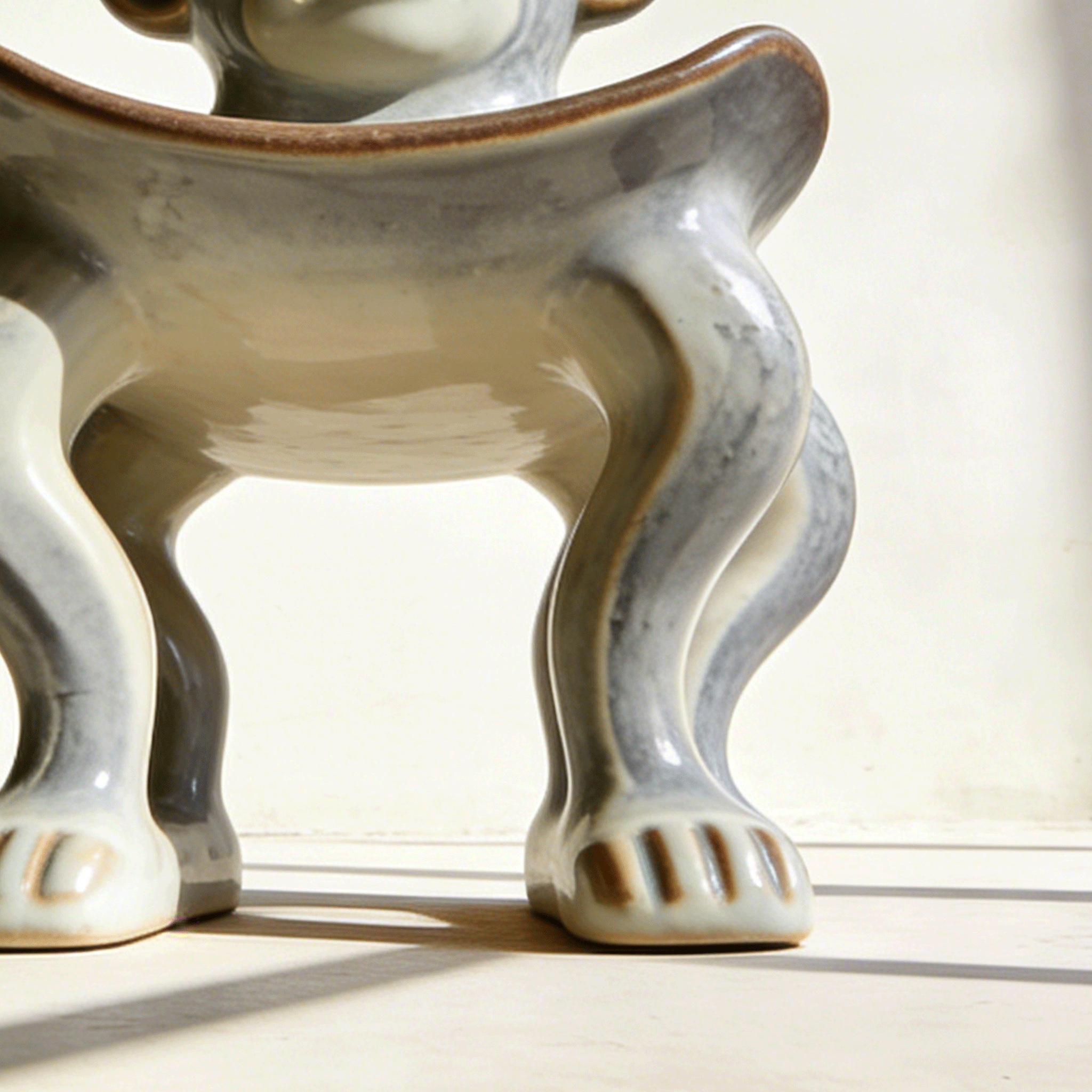 กล่องเก็บของรูปทรงลิงสำหรับตกแต่งโต๊ะ