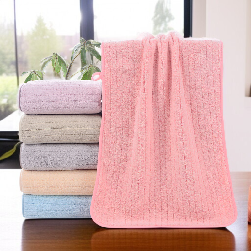 코랄 잔 가느다란 타월