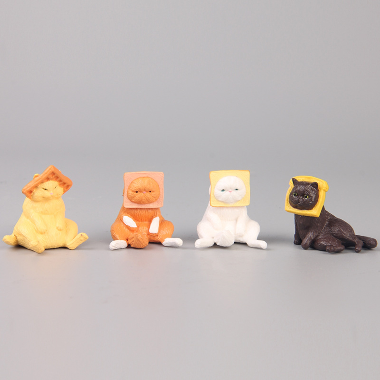 Cat Toast Bread Helmet Gashapon Toy