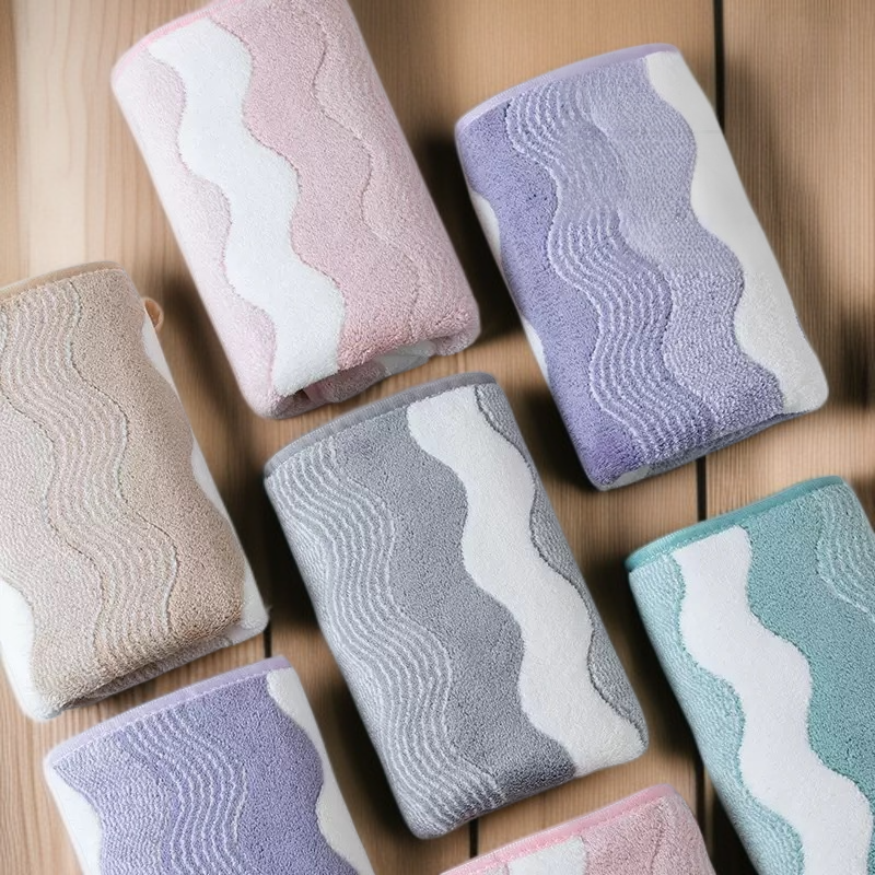 منشفة استحمام بلونين فاخرين