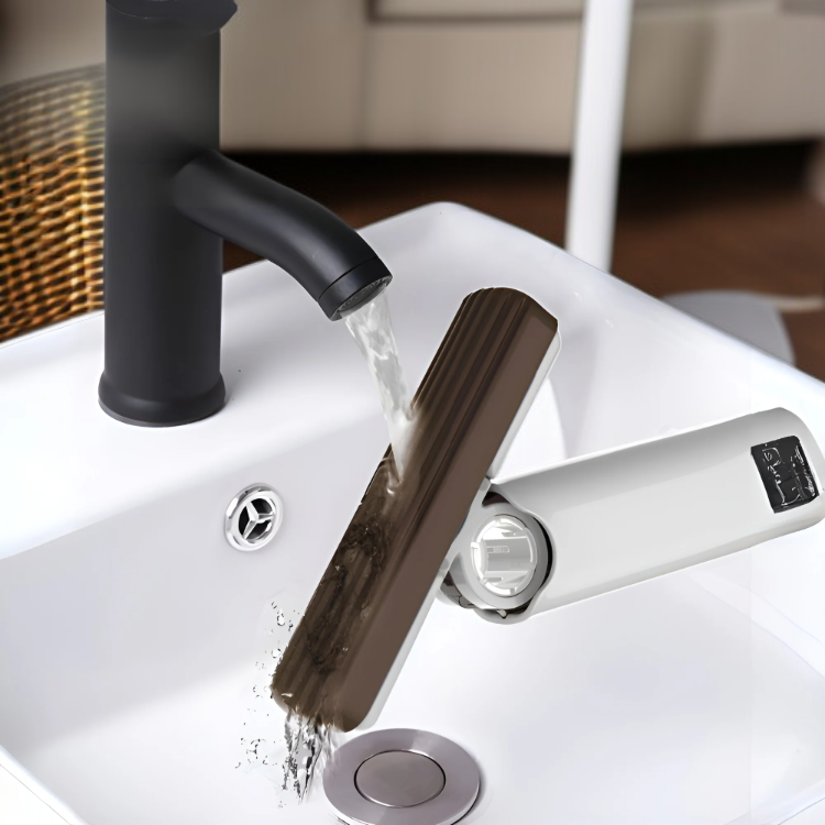 ウェット&ドライ両用のミニモップの特徴説明