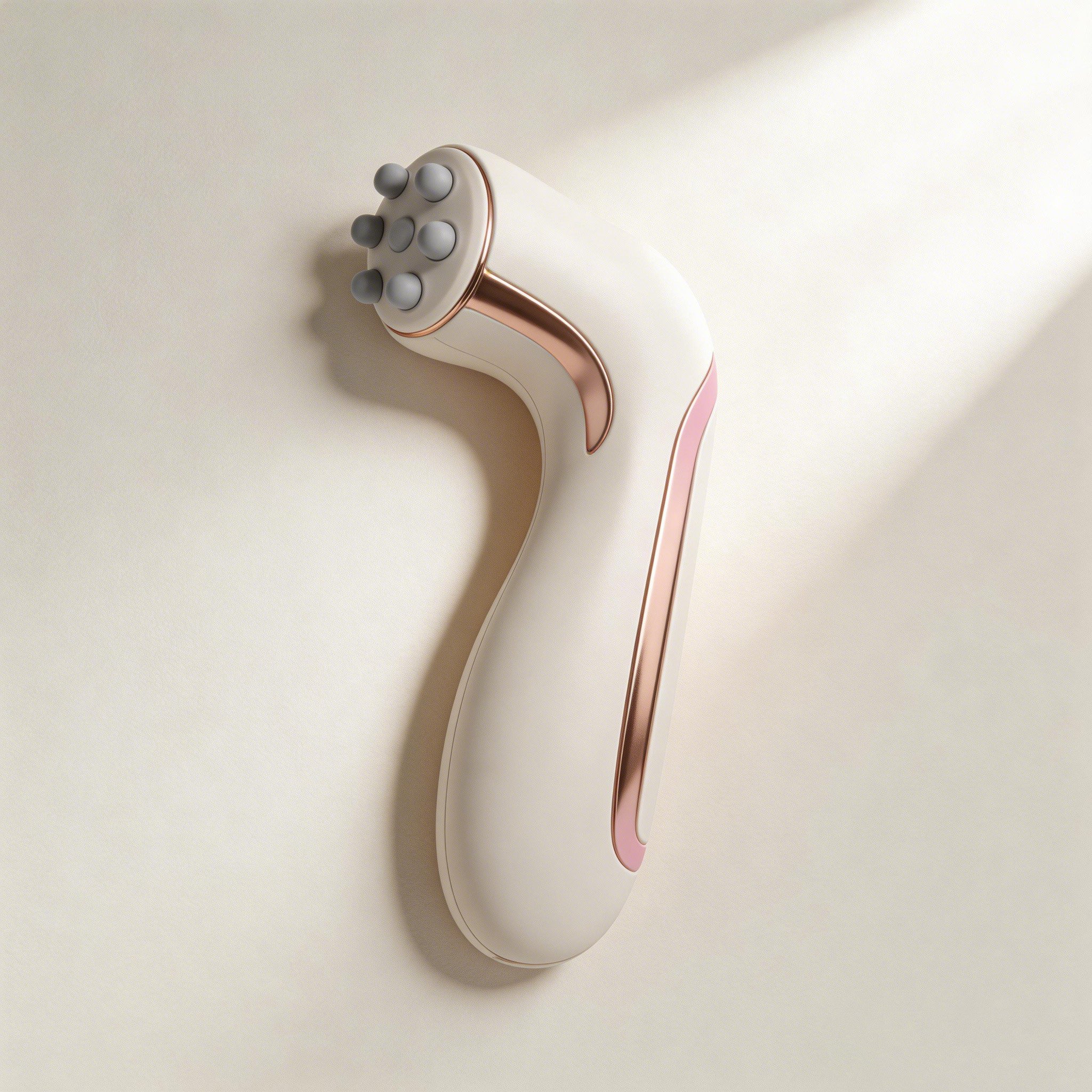 ハンドヘルドマッサージャー