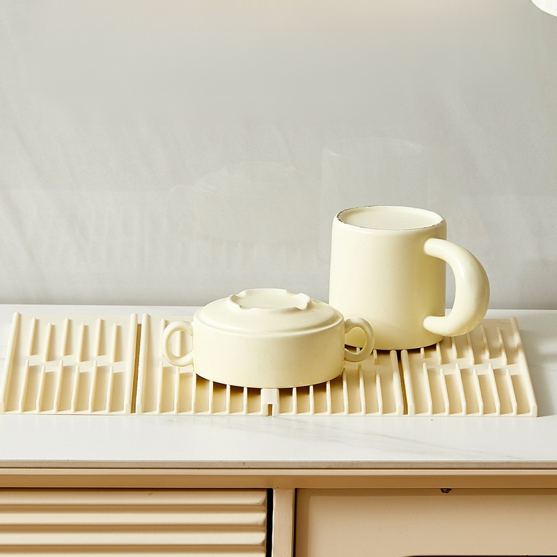 Silná silikonová odvodňovací podložka do kuchyně